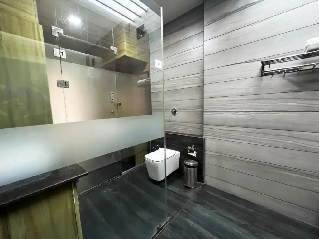 SaffronStays Silver Spring
