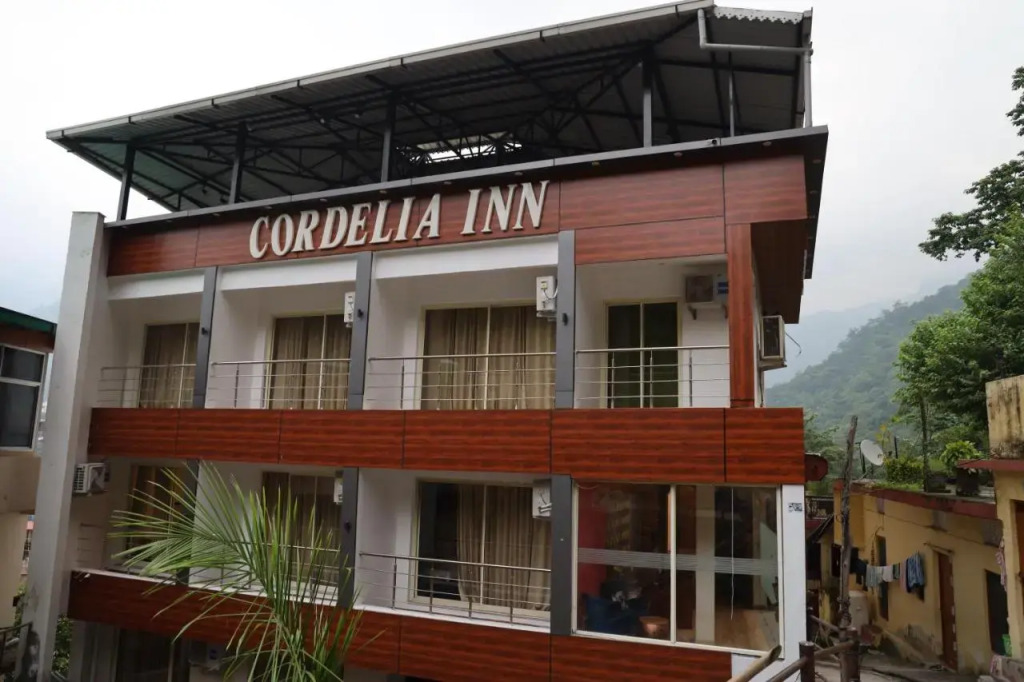 Aroha By Rishikesh-Swimming Pool & Spa