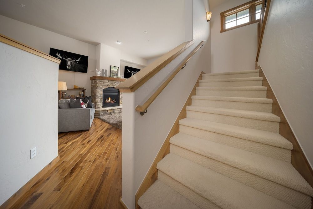 Bear Trail 3 Bedroom Townhouse by RedAwning
