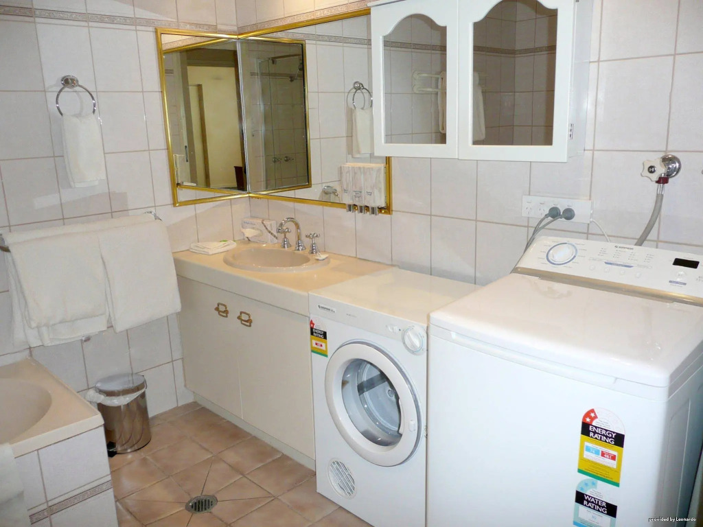 Best Western Frankston International