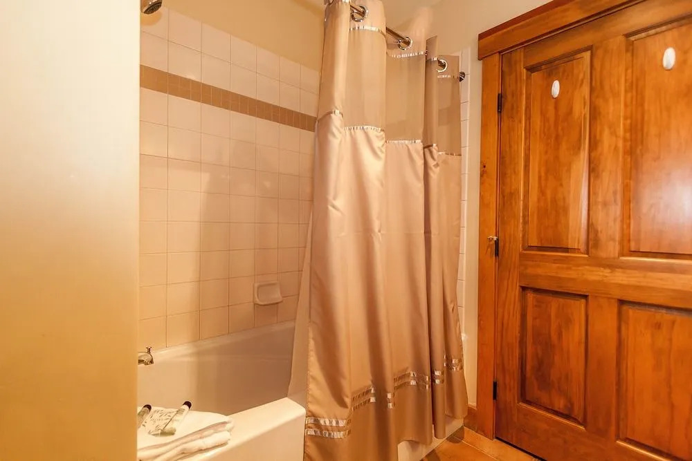 Springs #8832 - 3 Br Condo