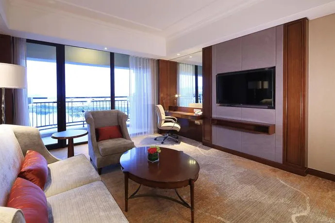 Silver Beach Villas