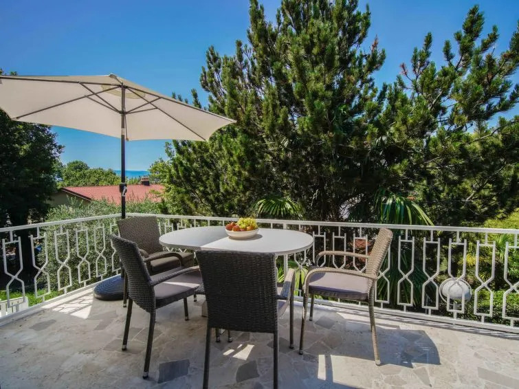 Holiday Home Vesna by Interhome