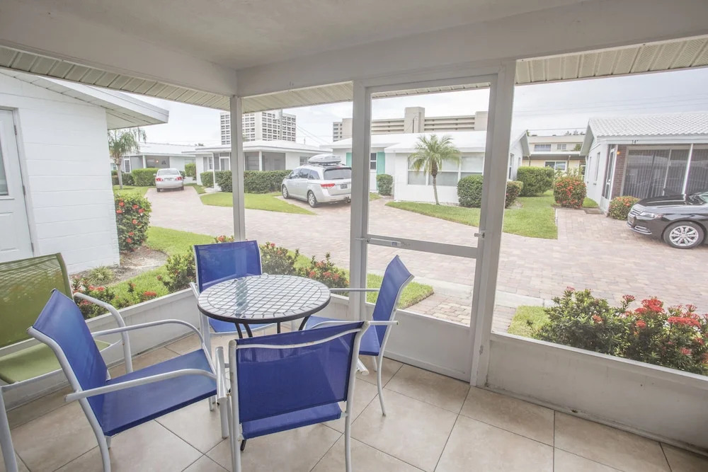 Aloha Kai Unit 55 1 Bedroom 1 Bathroom Apts