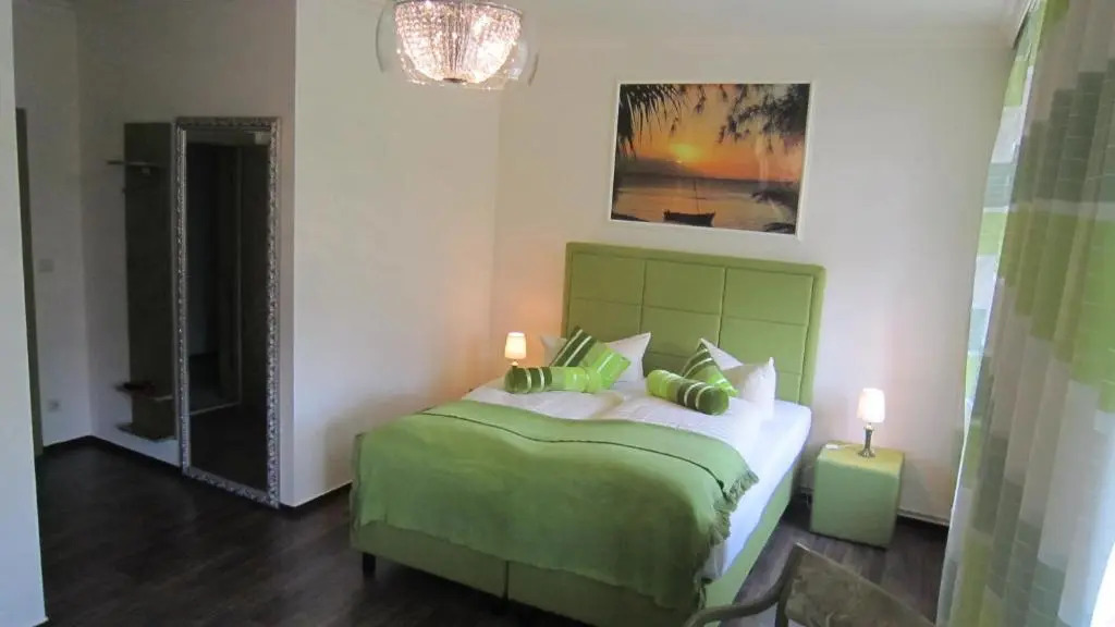 Ahorn Hotel