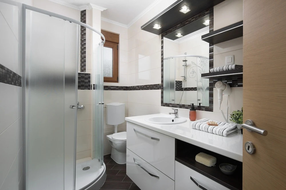 Malibu Grand Royale – Luxury Group Villa