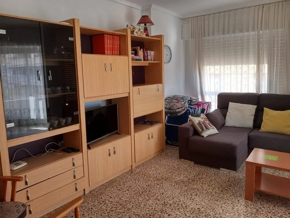 Tipical Spanish Appartment Near the Beach, top Floor