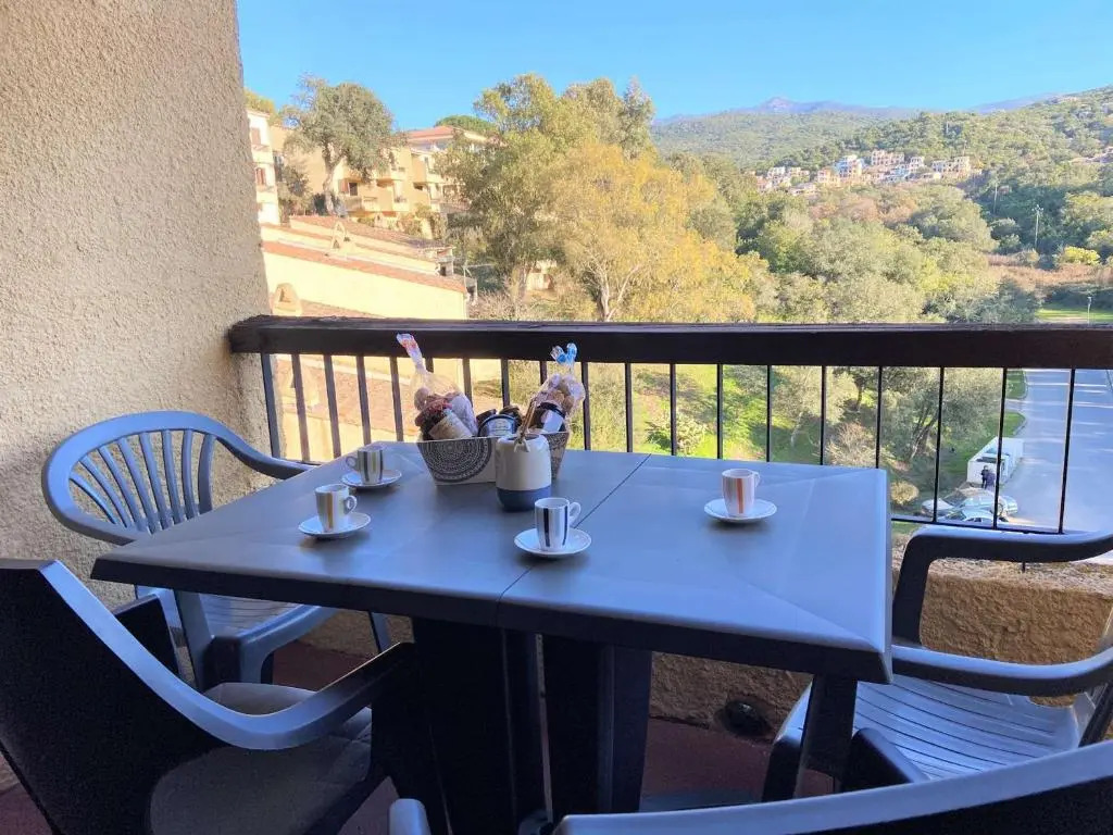 Appartement Porticcio, 2 pièces, 4 personnes - FR-1-61-505