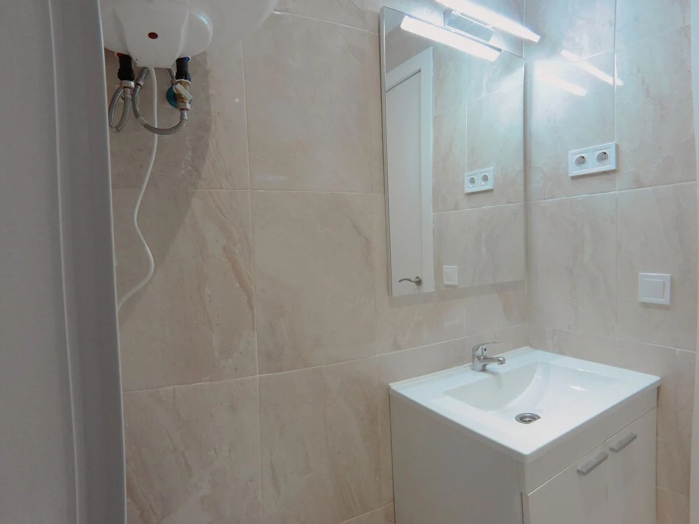 Apartamento interior cercano al parque Olof Palme AP7