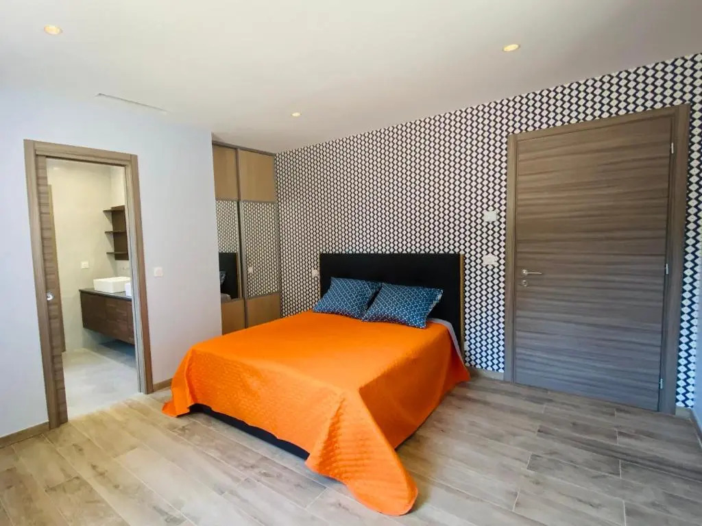 Charmante villa avec piscine au calme, 6 personnes