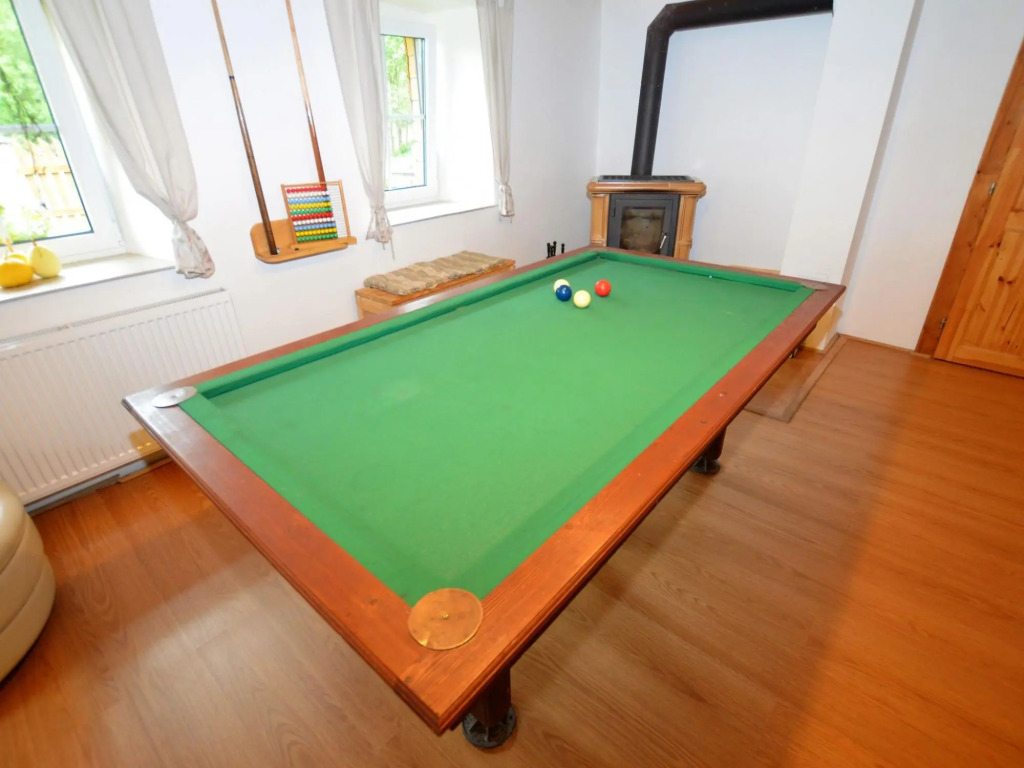 Comfortable holiday home with sauna and billiards, ski slope 2 km