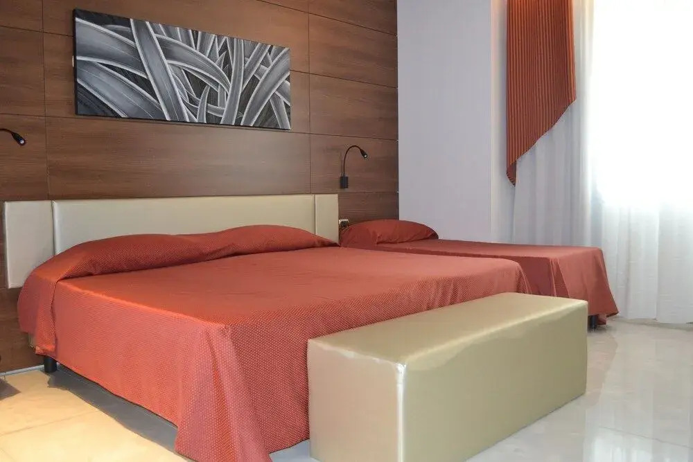 Family Center Hotel