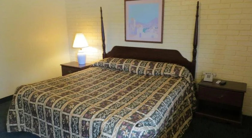Cottonwood Inn