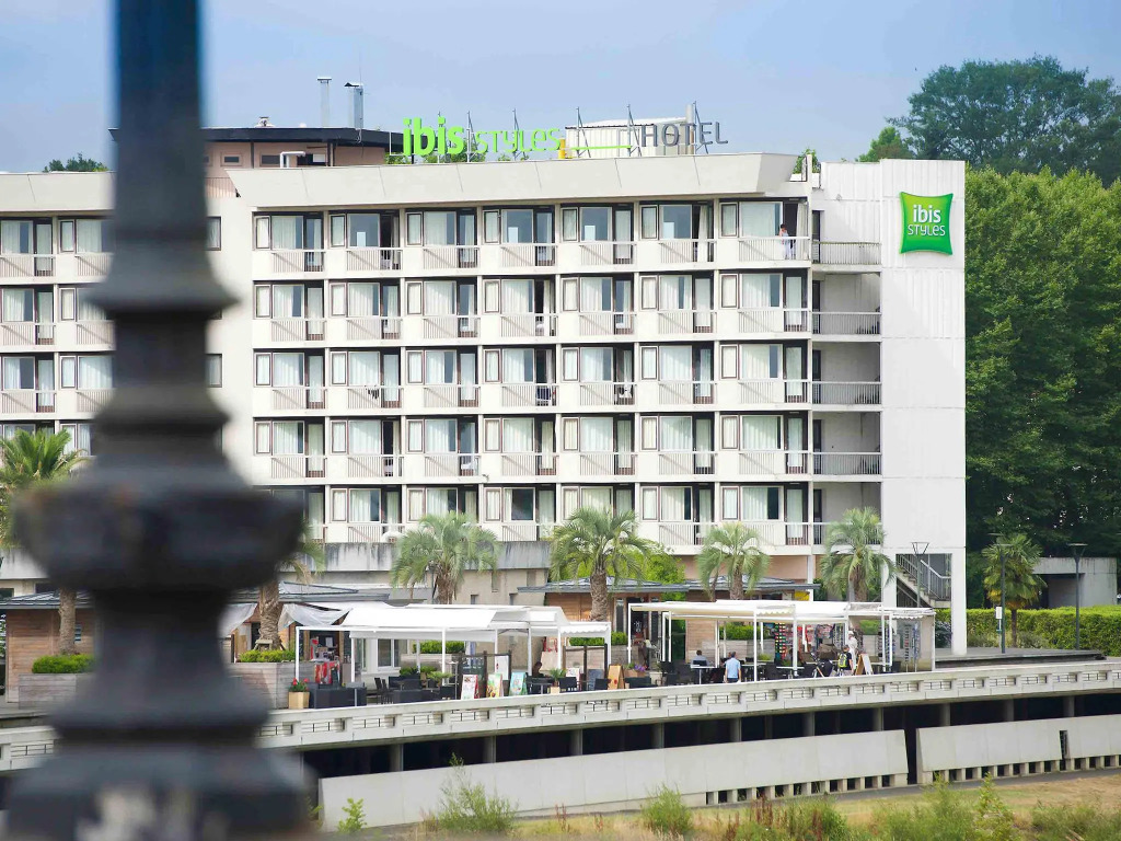 ibis styles Dax Centre