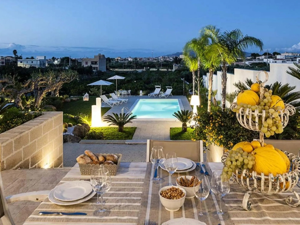 Beautiful villa with pool and private wellness area at 3 km from the seaside-VILLA DELLA LAGUNA