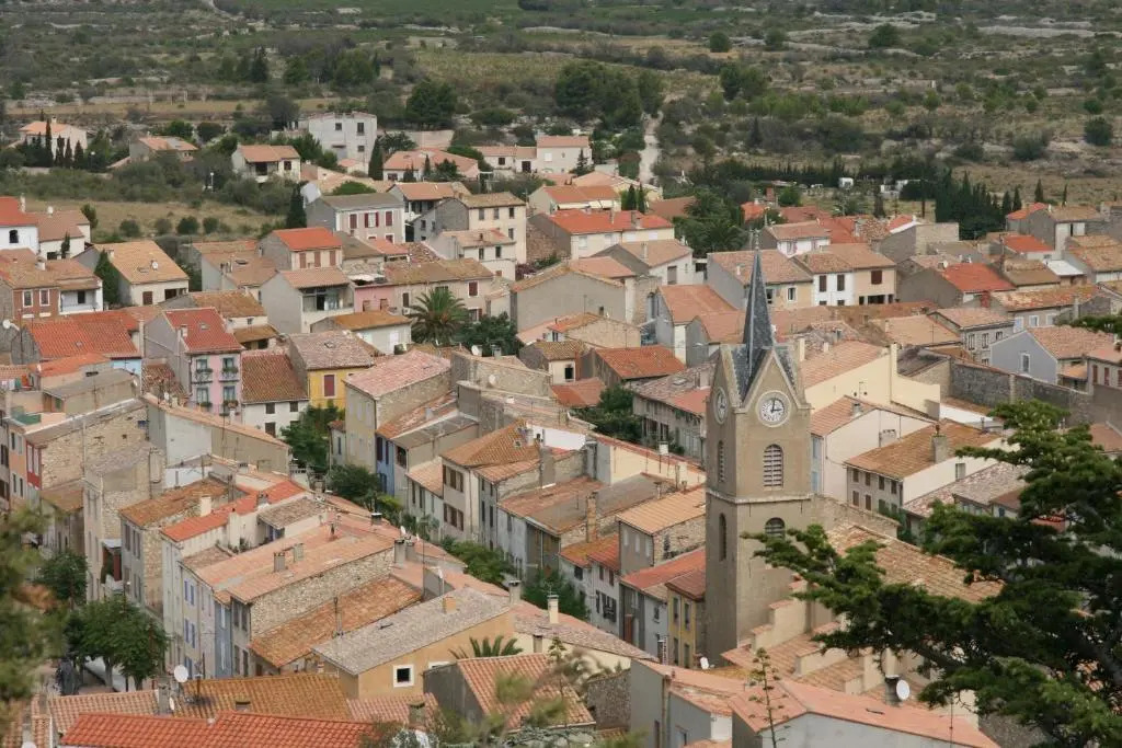 Leucate
