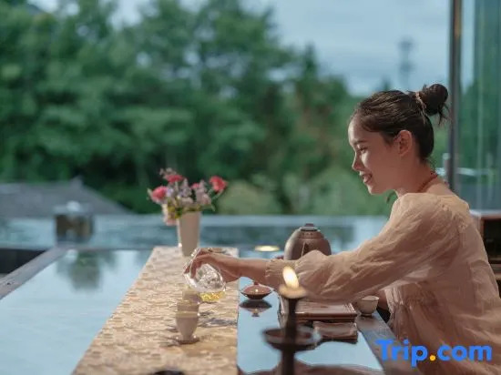 Tengchong met Mu Yun mountain home hot spring homestay