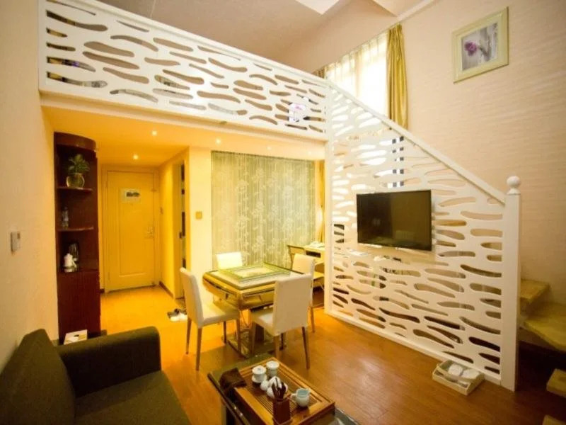 Yaju Zhineng Hotel
