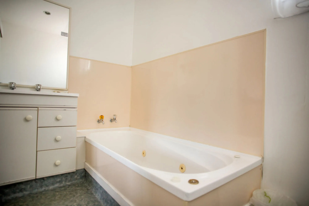 Bennetts Thermal Motor Inn