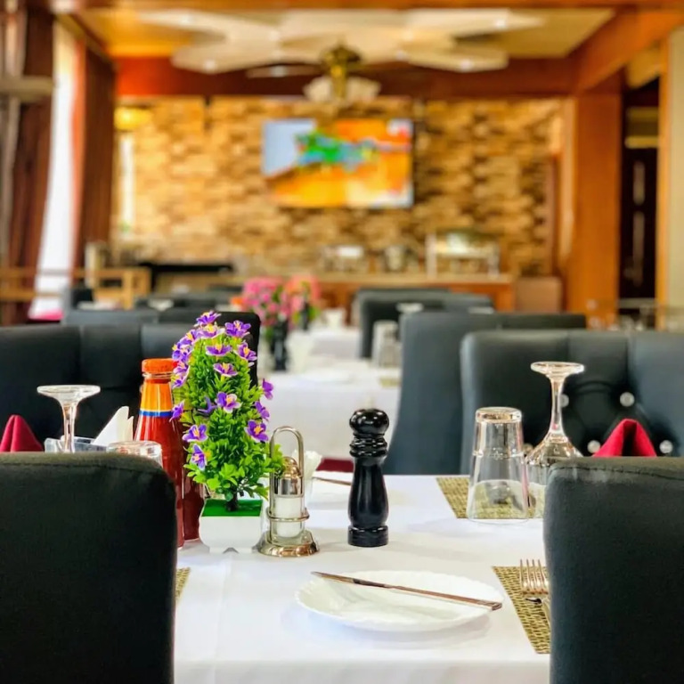 Leyshof Hotel