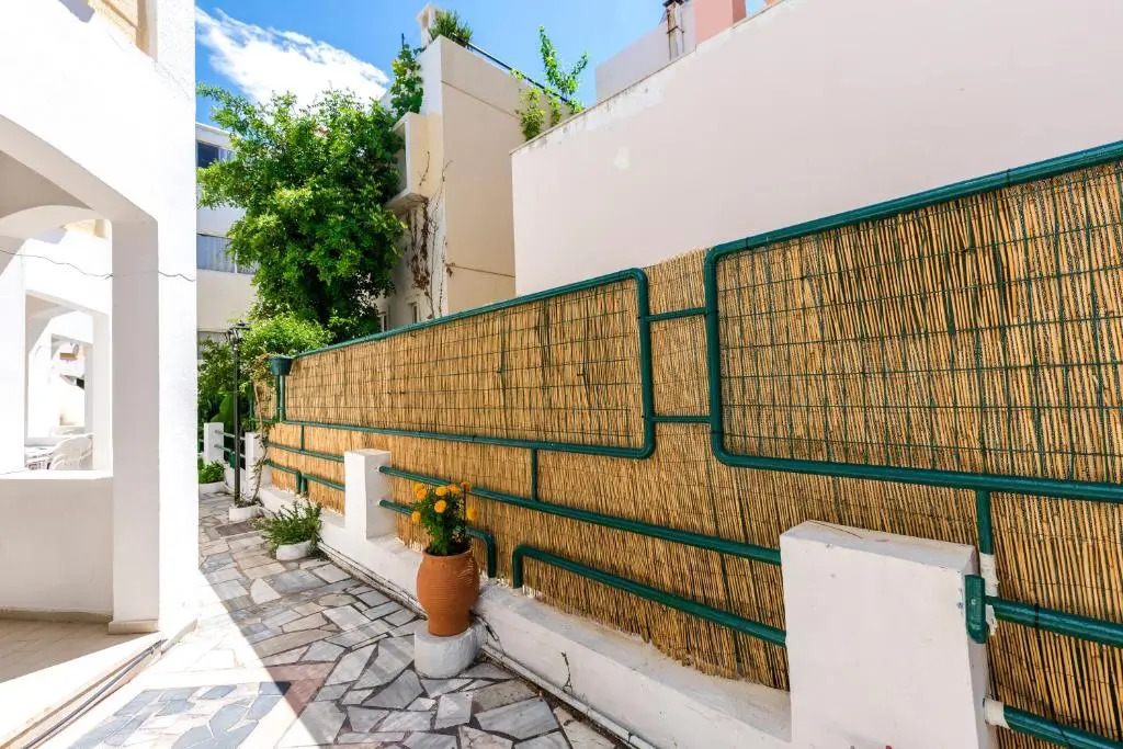 Erato Hotel Apartments