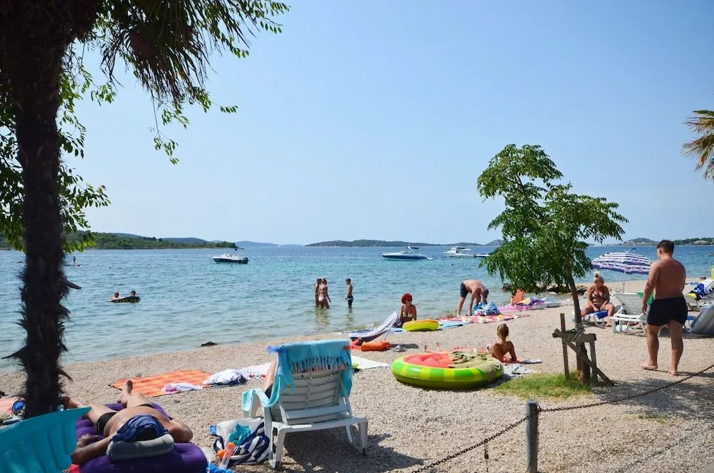 Apartments Dragica