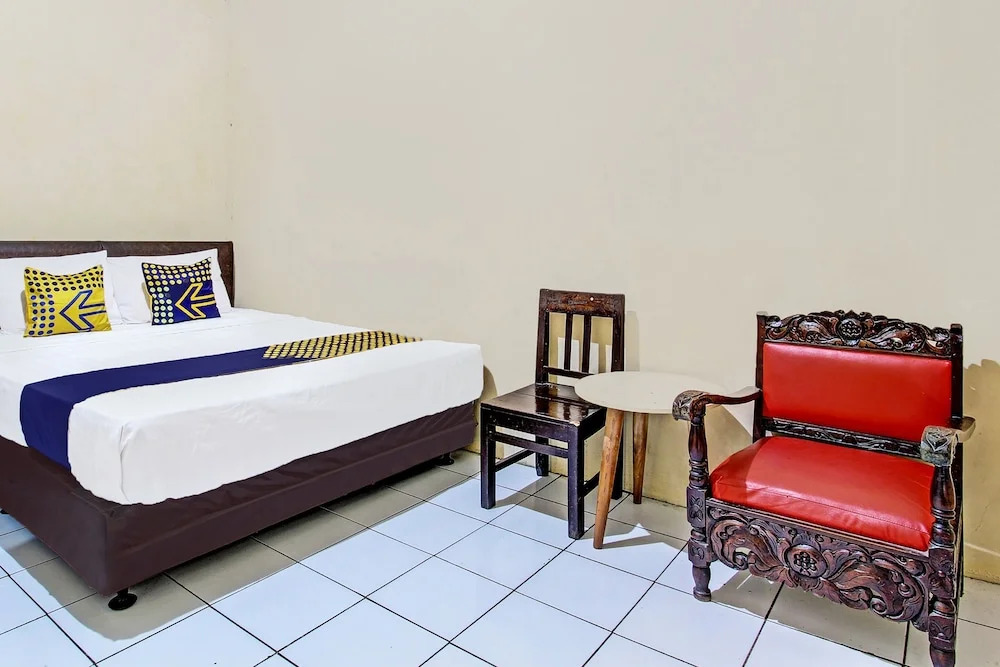 Hotel O Indah Arum