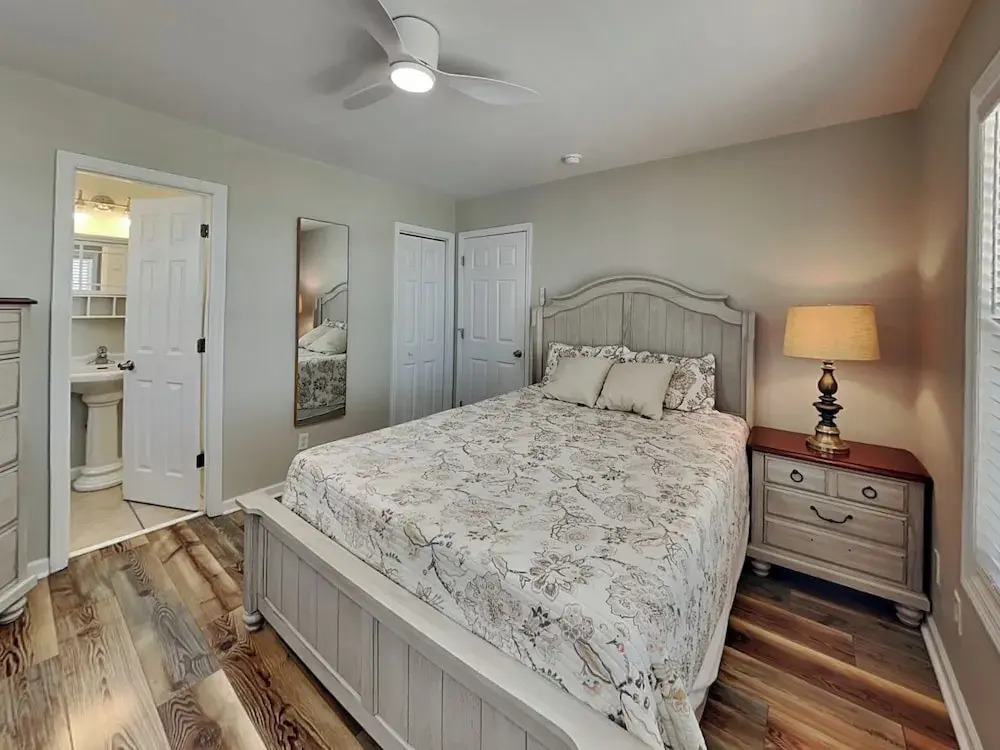 Shore Therapy by Topsail Realty