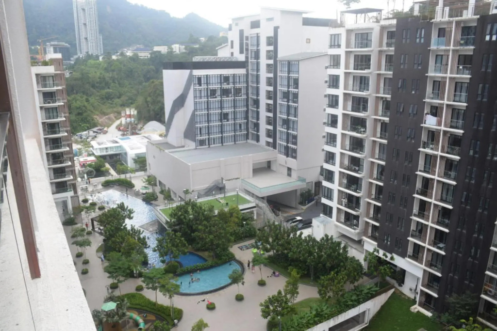 Pool View Cozy Home 6pax Midhill Genting 1013 Free WiFi