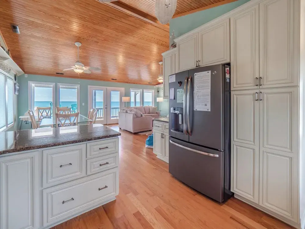 10,000 Reasons by Topsail Realty