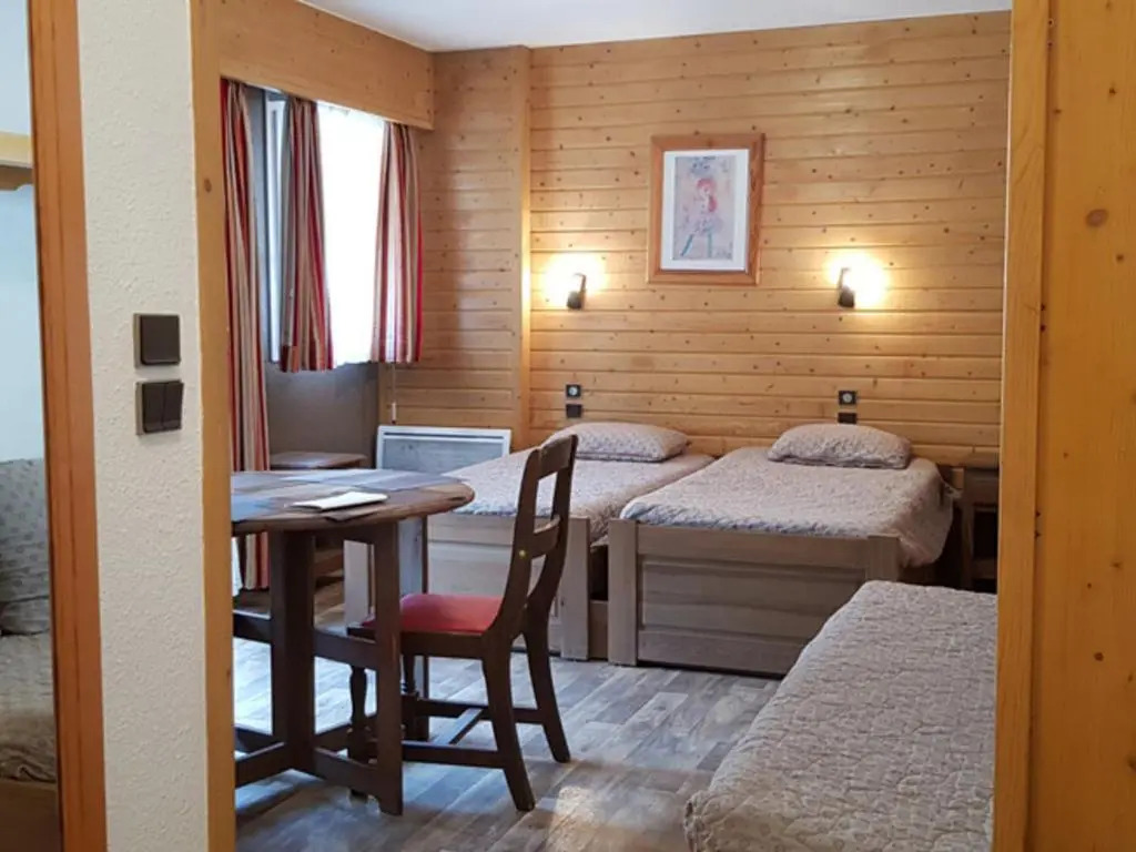 Appartement Brides-les-Bains, 1 pièce, 4 personnes - FR-1-512-237