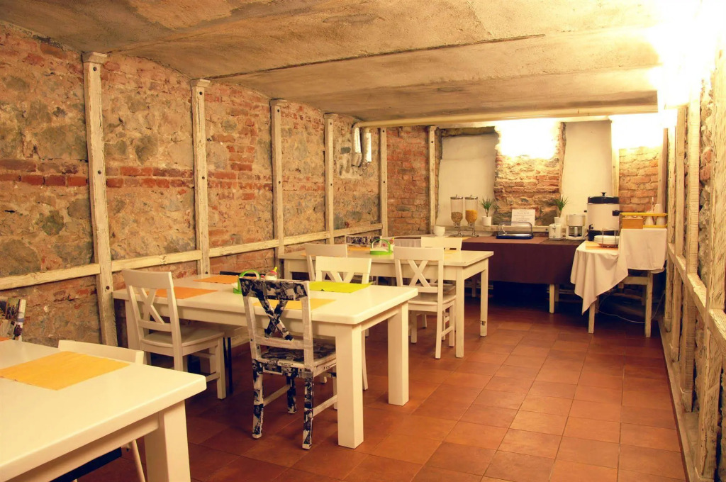 Hostel Lavele