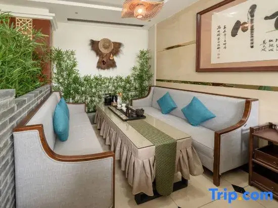 Yijia Xinyue Hotel