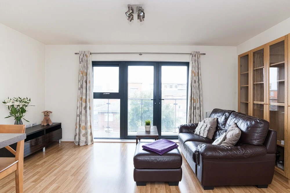 Fantastic 2BR Flat in East London