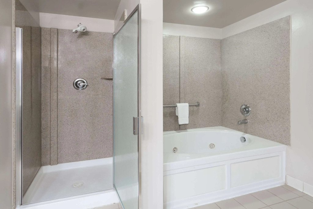 Wingate by Wyndham Chesapeake