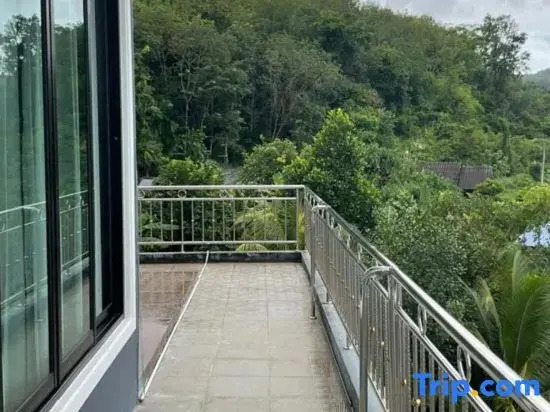 Sj House Hotel