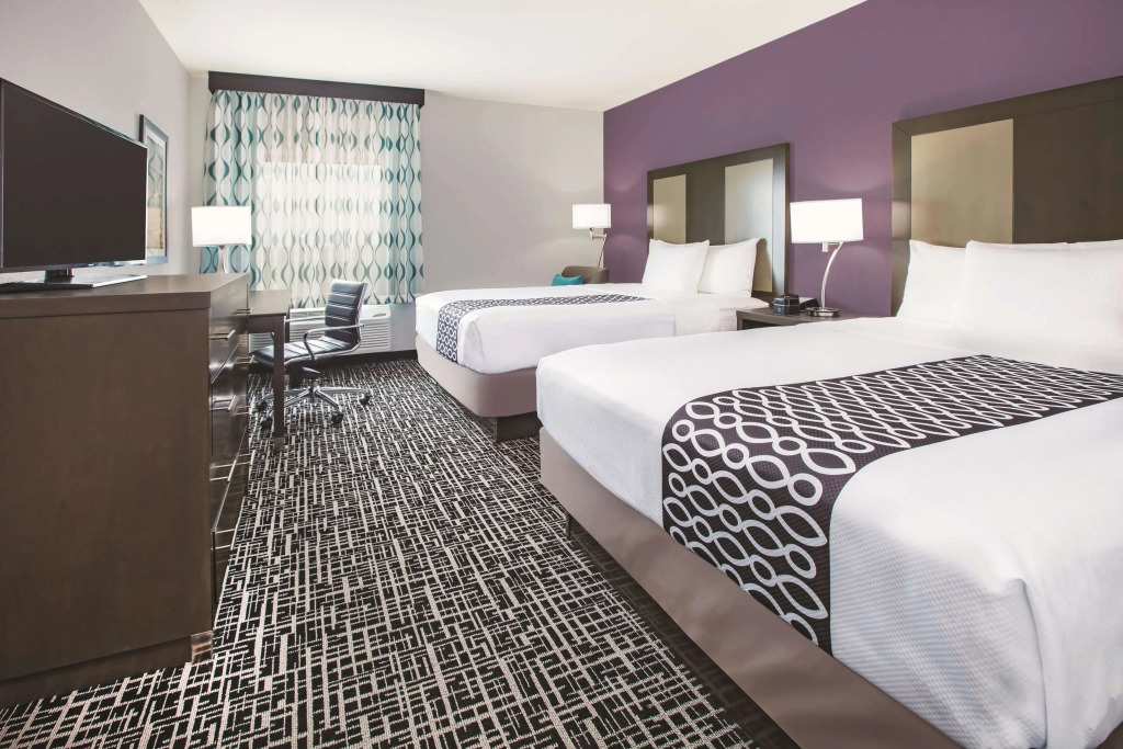 La Quinta by Wyndham Dallas Plano - The Colony
