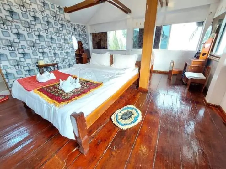 Xl Guest House & Restaurant