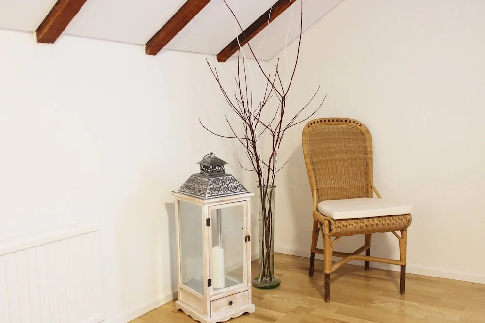 Completely Renovated Apartment Near the Train Station and the Center