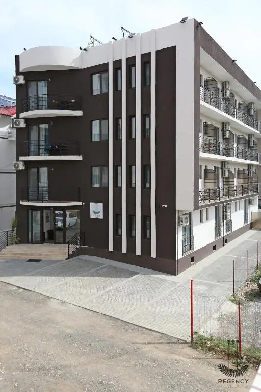 Regency Villa