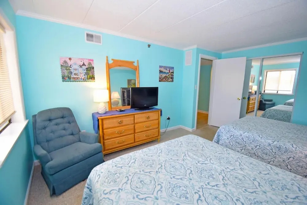 Bay Princess 103