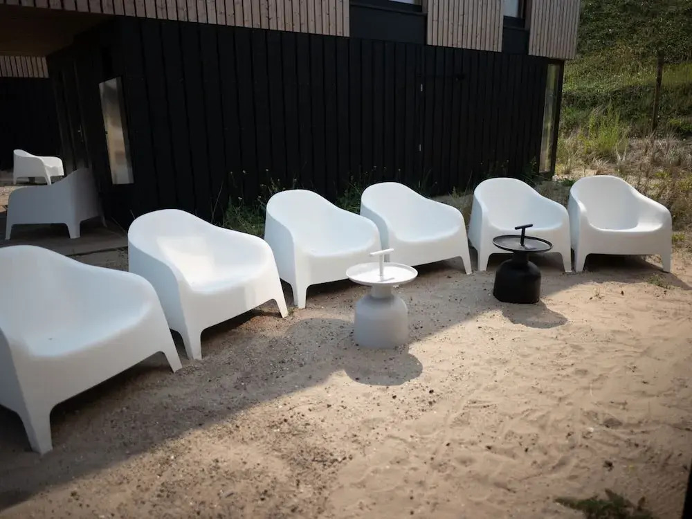 Spacious Lodge Near Zandvoort & the Sea