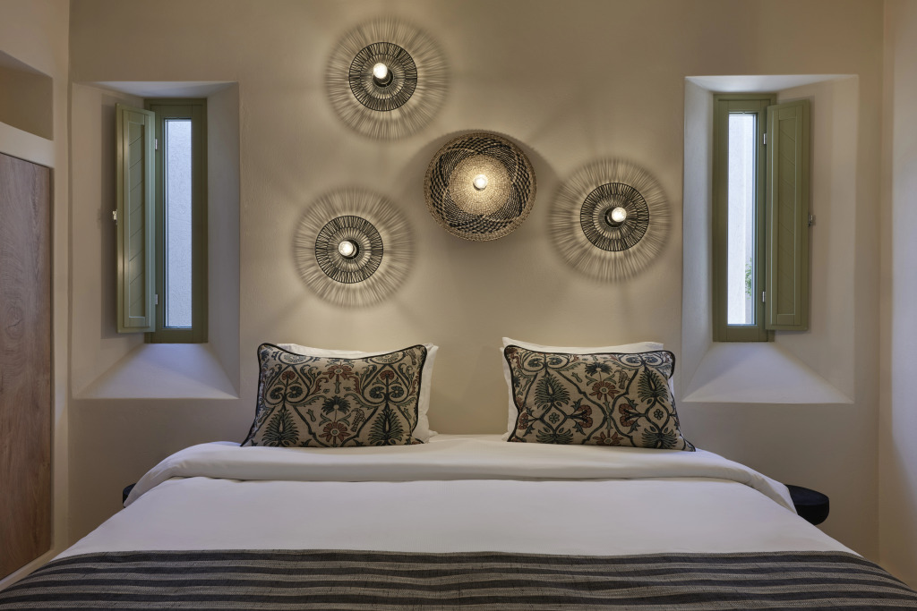 Aeon Suites