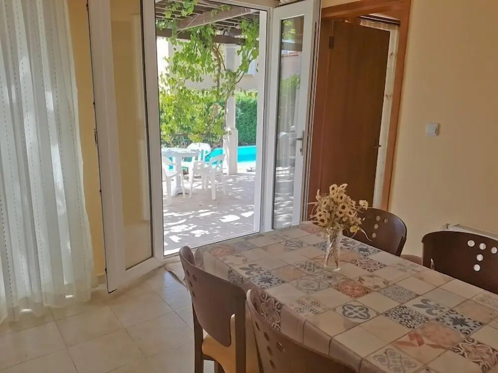 Pine Heights Villas