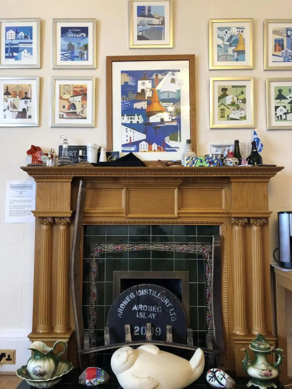 The Bowmore House Bed and Breakfast