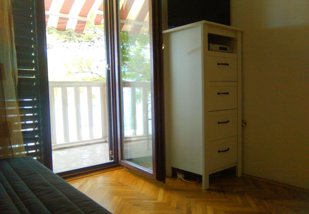Studio apartment Ani - 10 M from the sea SA2 žuti Jadranovo, Riviera Crikvenica