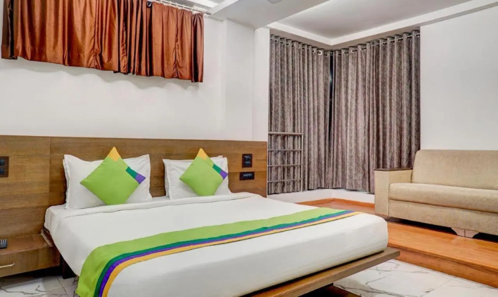 Hotel Shivas Inn