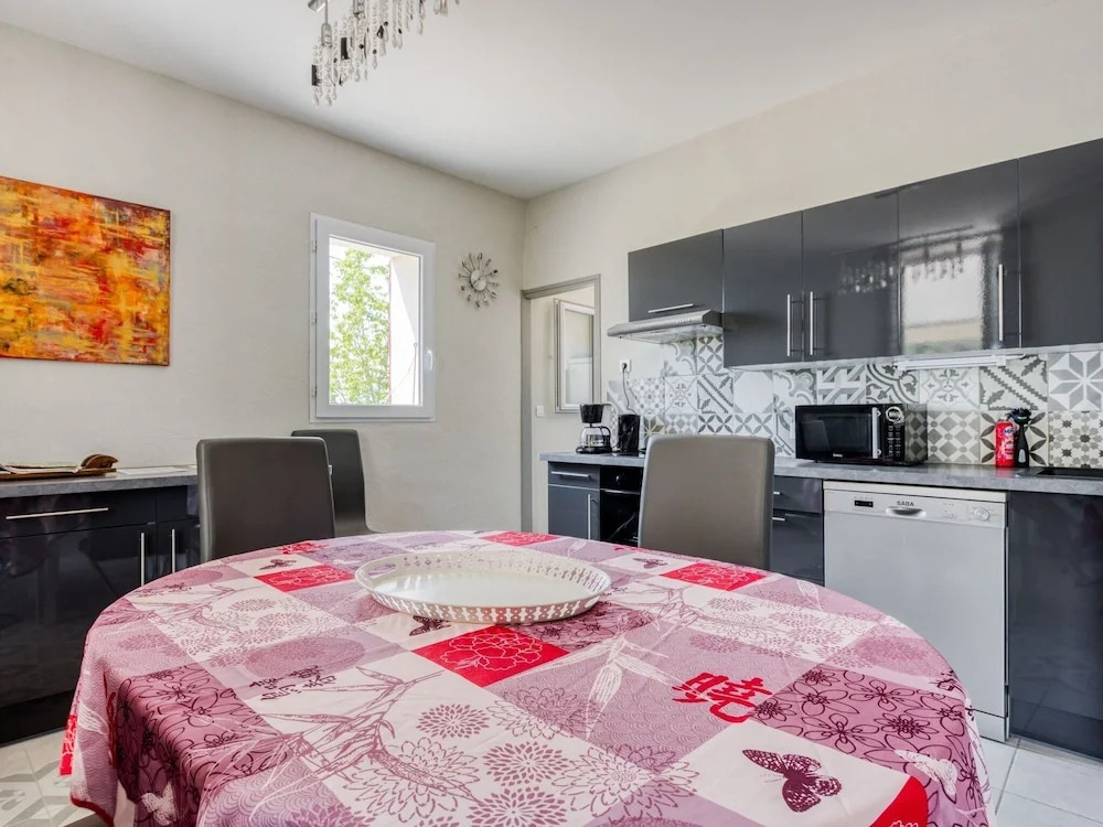 Holiday Home in Rasteau with Private Pool