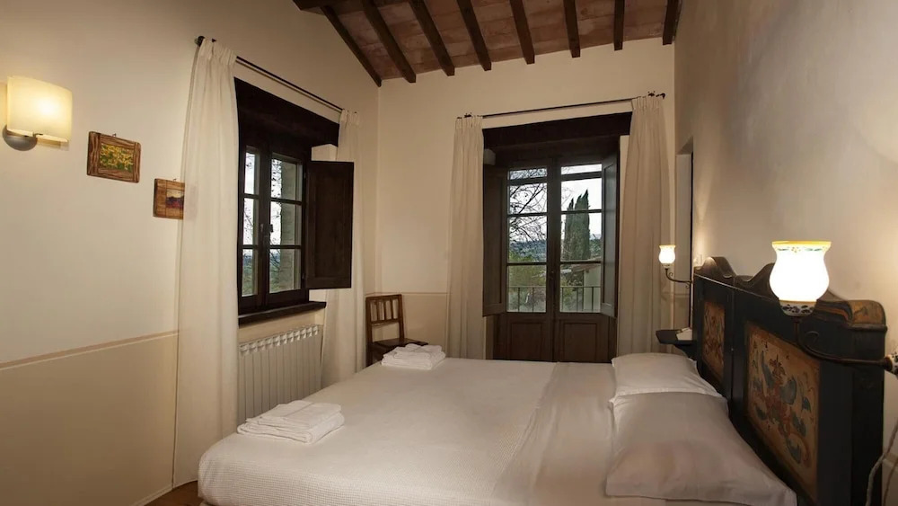 IL BORGO 16, Emma Villas