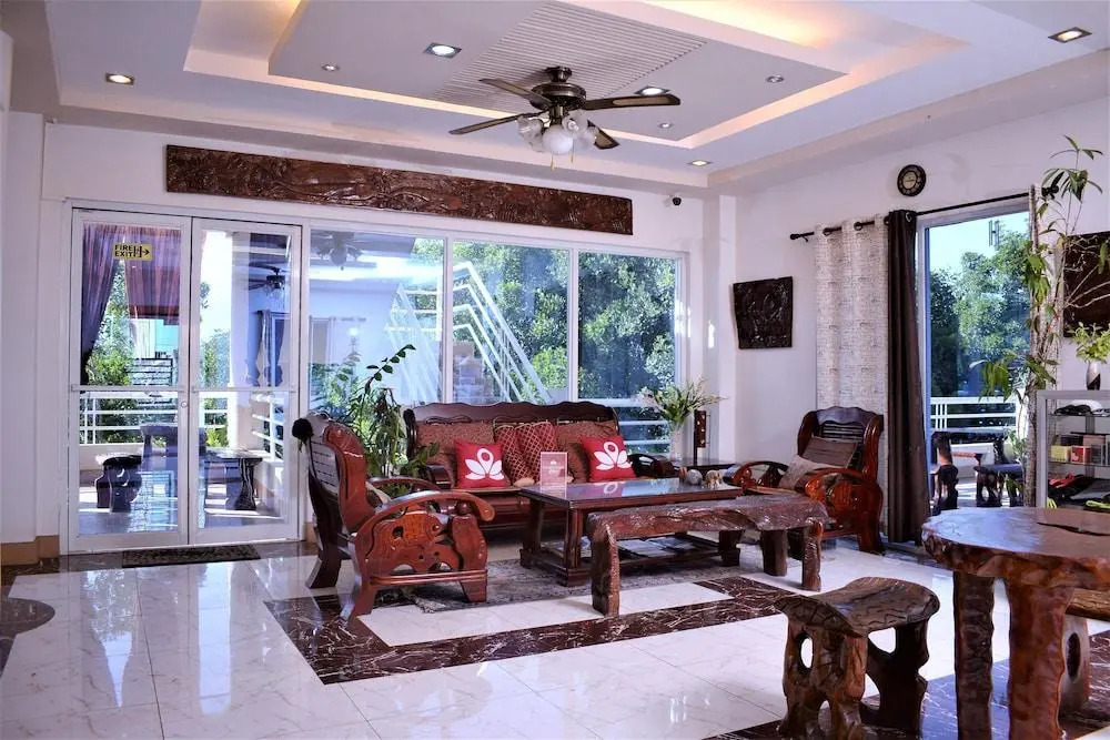 ZEN Rooms Puerto Princesa Bay